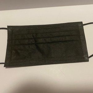 ❤️Black Face Mask/8 for $10! ❤️